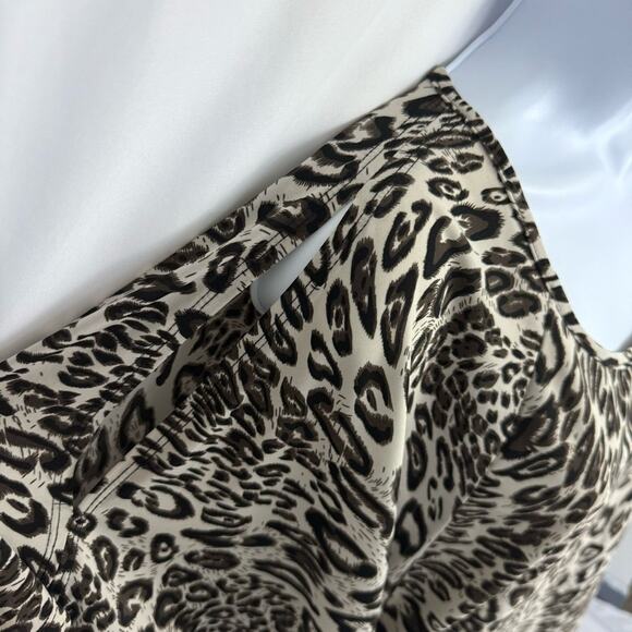 Isabella Rodriguez Open Shoulder Top Size Large - Picture 4 of 11